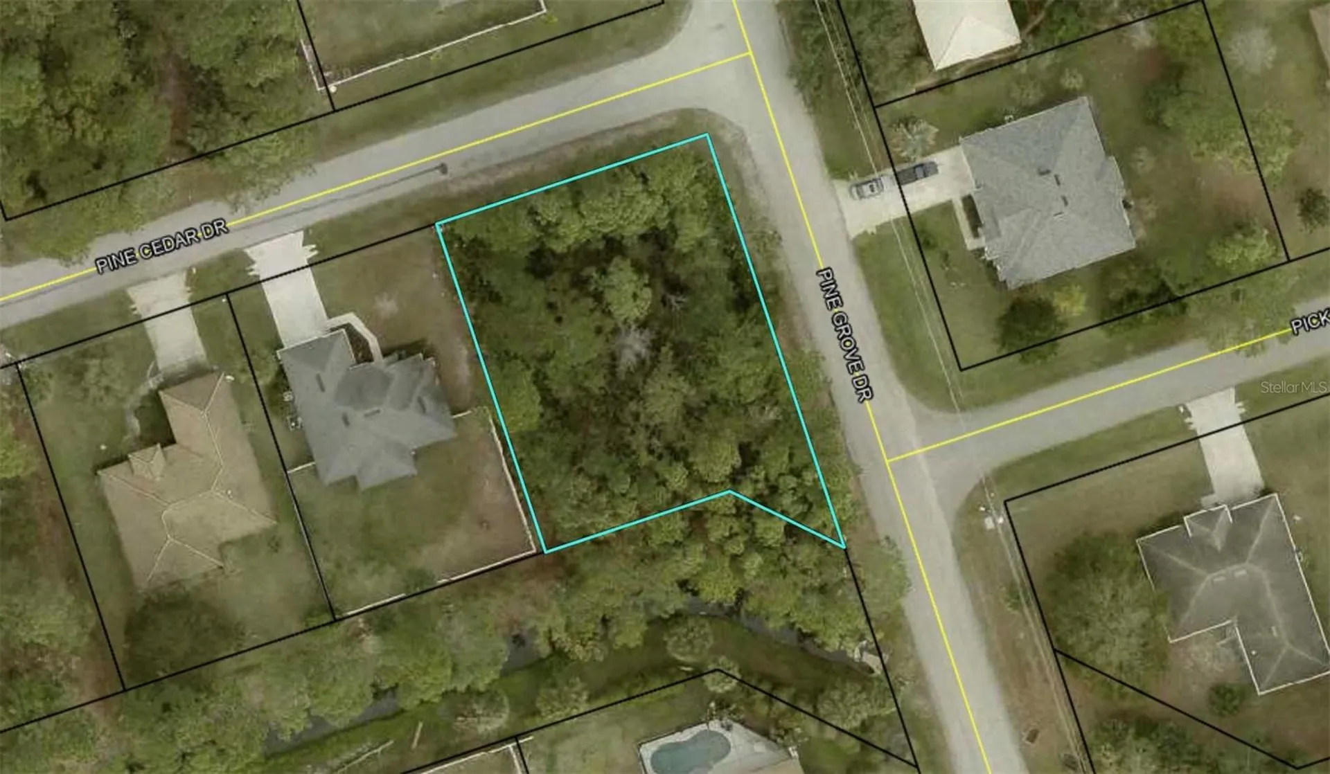 60 Pine Cedar Drive Palm Coast FL 32164