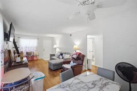 4005 Tumble Wood Trail Tampa FL 33613