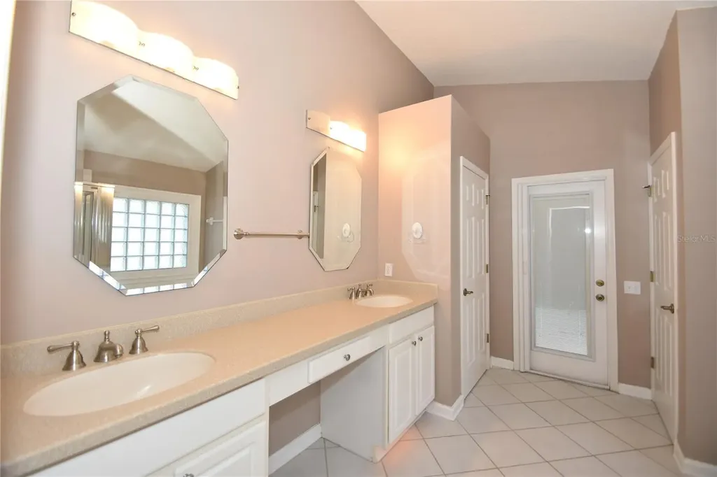 11 Deerfield Court Palm Coast FL 32137