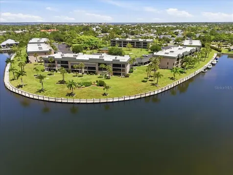 601 Shreve Street Punta Gorda FL 33950