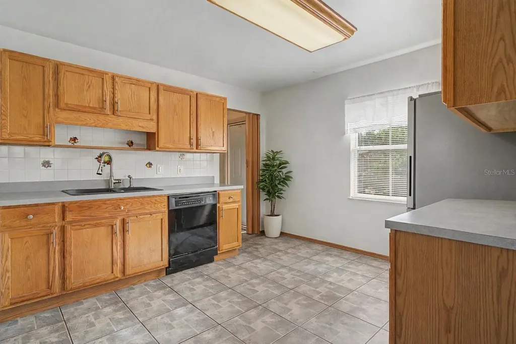 923 S Park Court Kissimmee FL 34741
