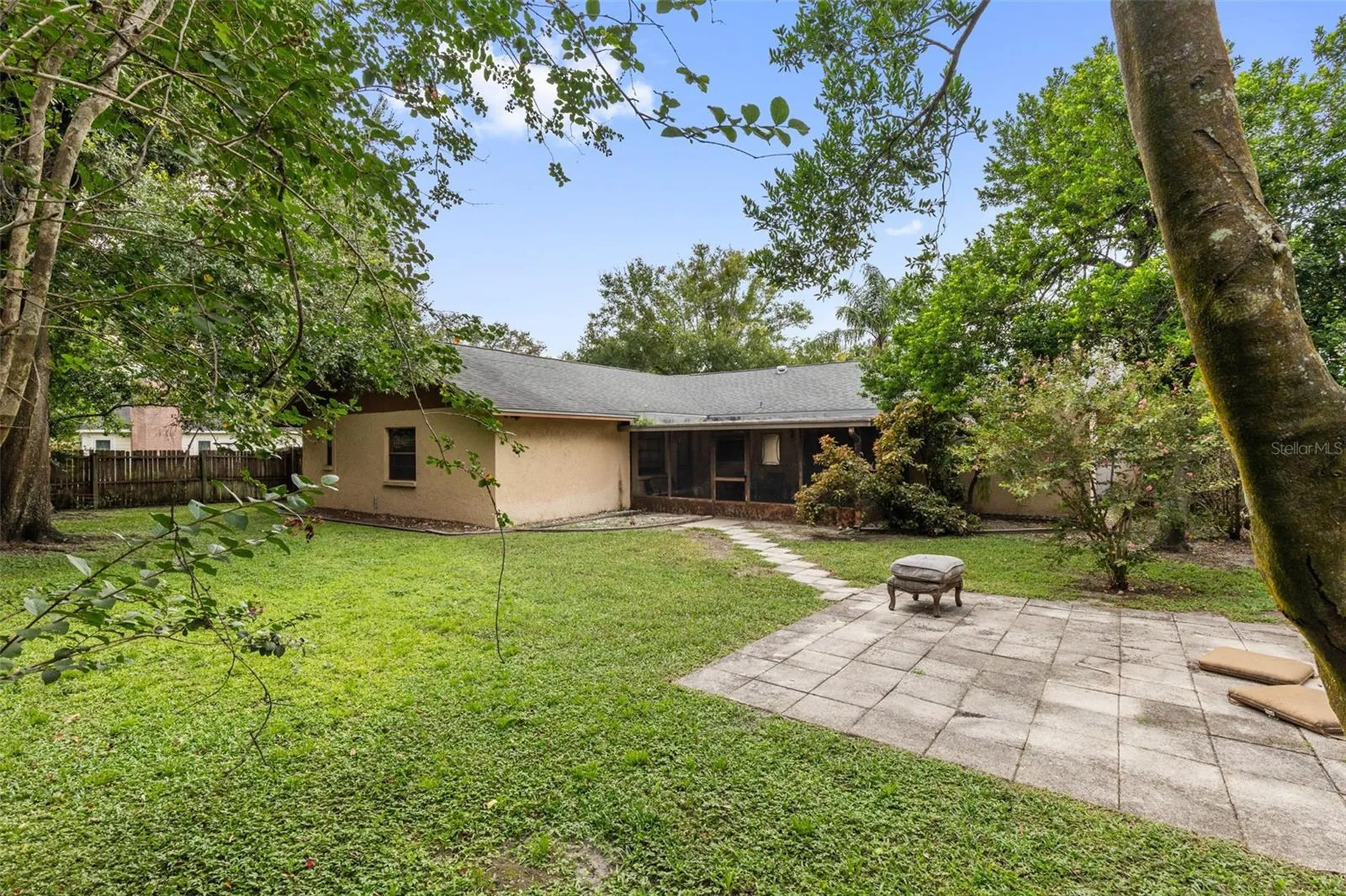 705 Herlong Court Brandon FL 33511