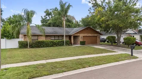 705 Herlong Court Brandon FL 33511