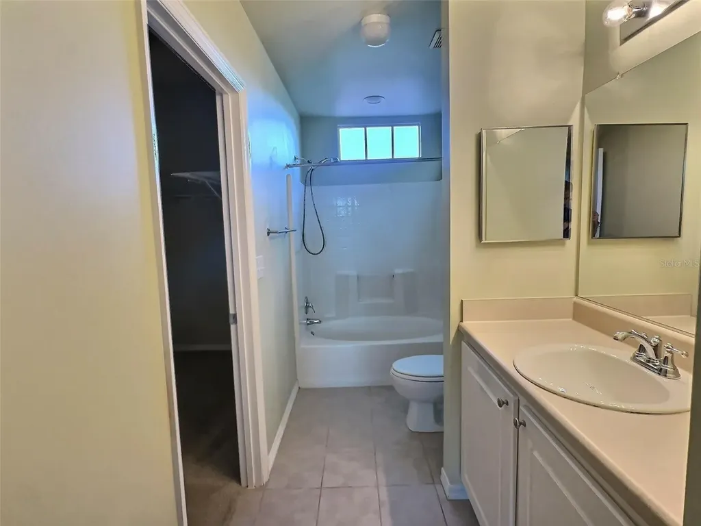 4751 Travini Circle Sarasota FL 34235