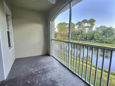4751 Travini Circle Sarasota FL 34235