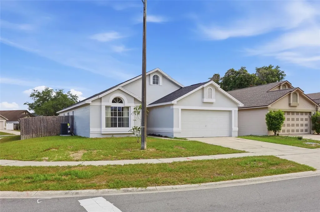 4865 Kingston Circle Kissimmee FL 34746
