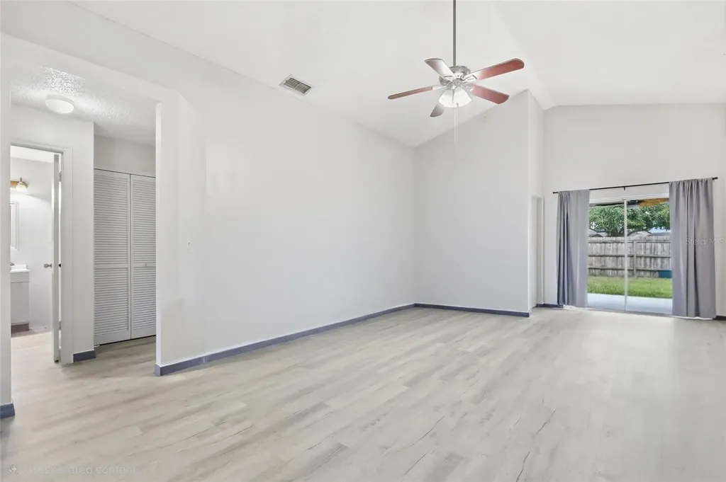 4865 Kingston Circle Kissimmee FL 34746