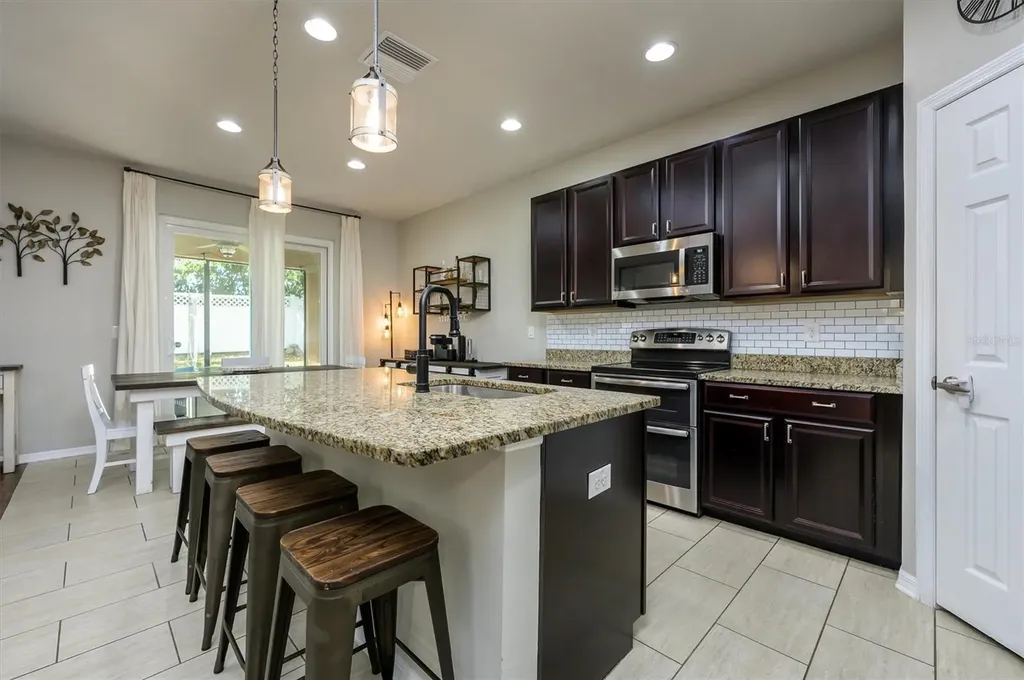 32698 Windelstraw Drive Wesley Chapel FL 33545