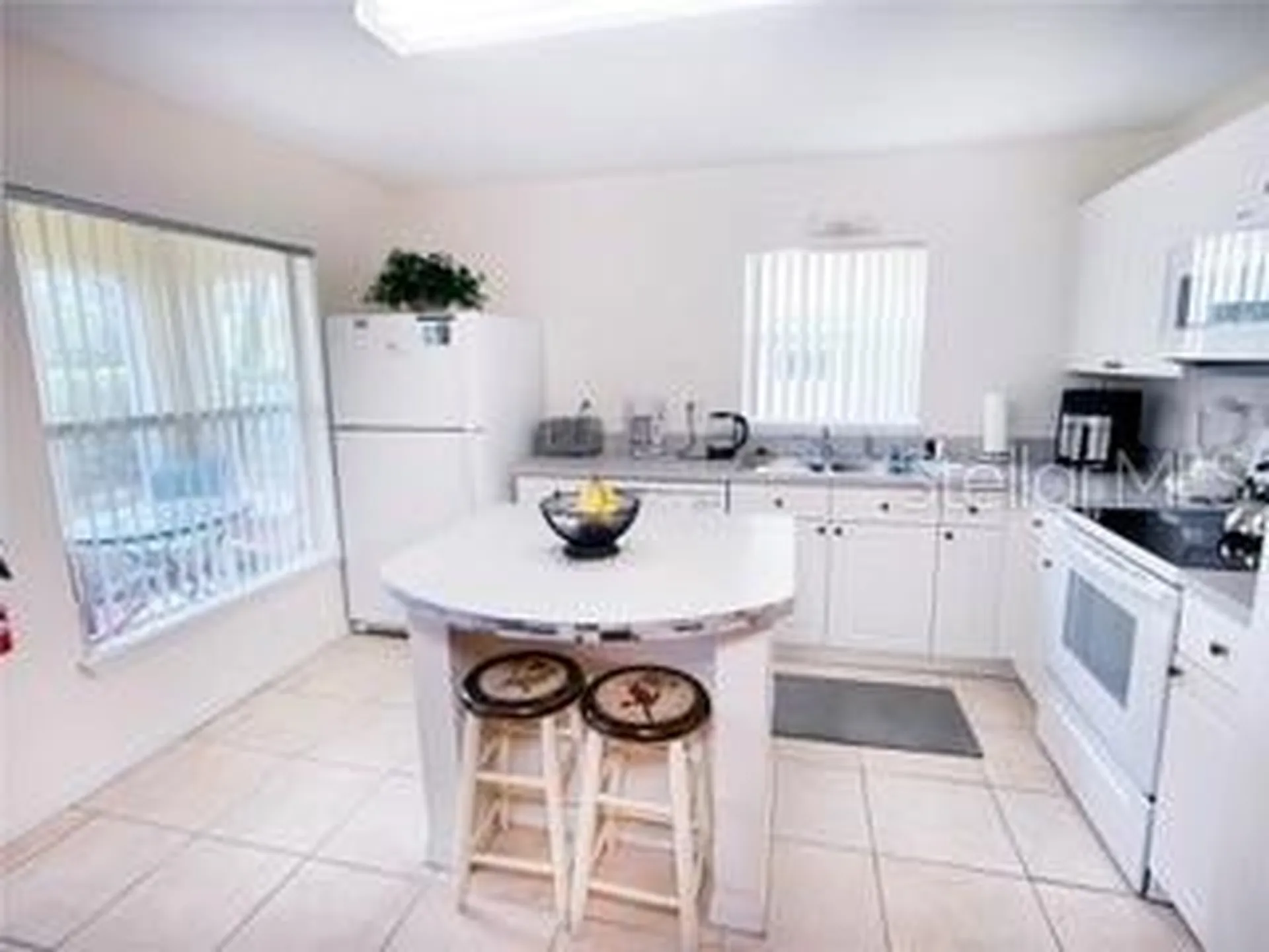 2890 Club Cortile Circle Kissimmee FL 34746