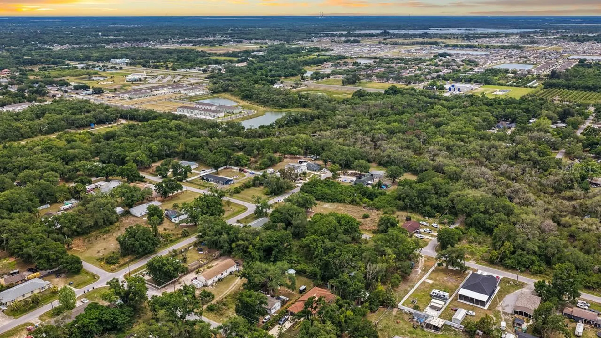 704 1st Avenue NE Ruskin FL 33570