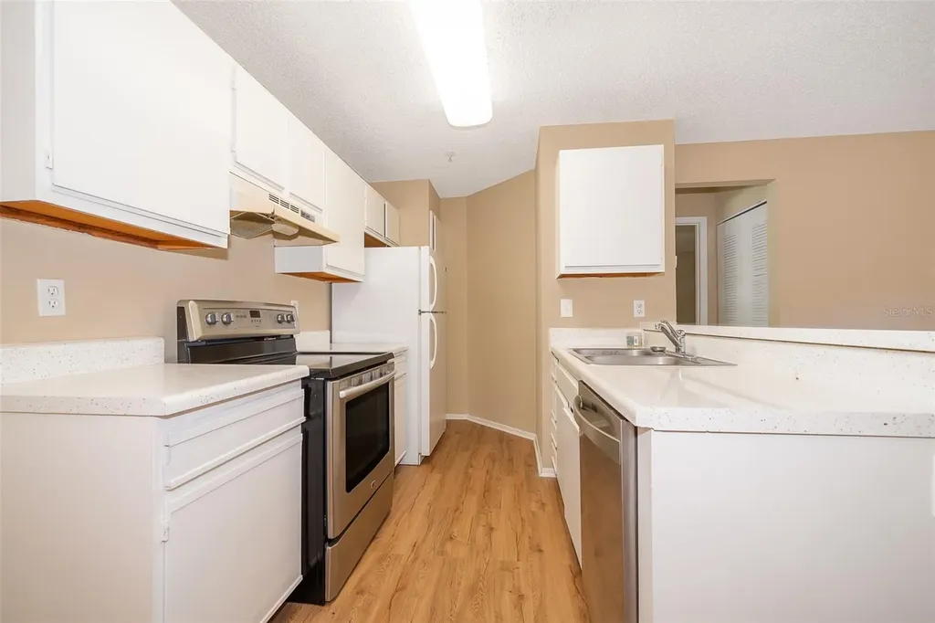 956 Salt Pond Place Altamonte Springs FL 32714