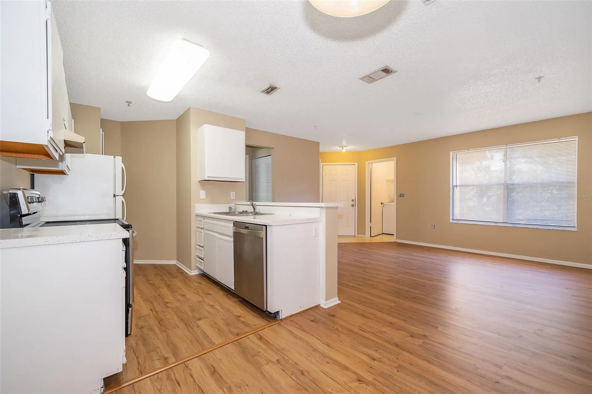 956 Salt Pond Place Altamonte Springs FL 32714