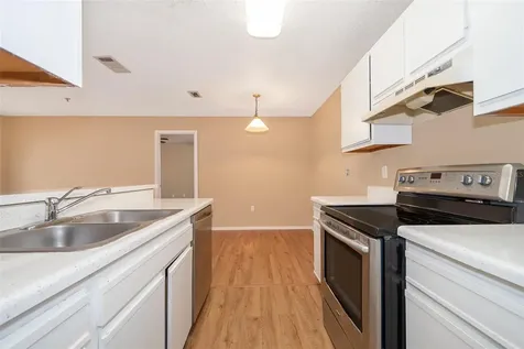 956 Salt Pond Place Altamonte Springs FL 32714