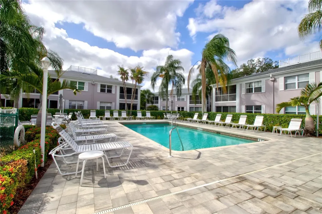 5674 Sheffield Greene Circle Sarasota FL 34235