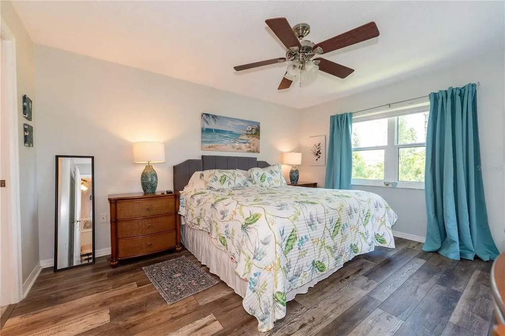 5674 Sheffield Greene Circle Sarasota FL 34235