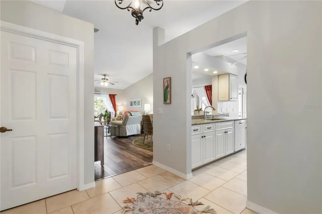 5674 Sheffield Greene Circle Sarasota FL 34235