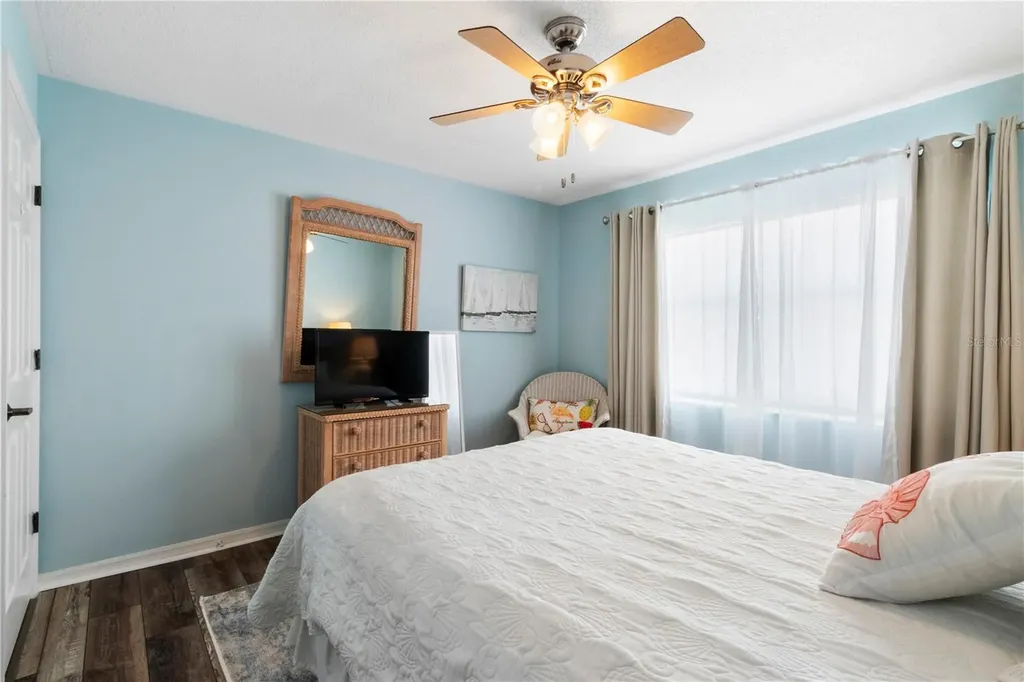 5674 Sheffield Greene Circle Sarasota FL 34235