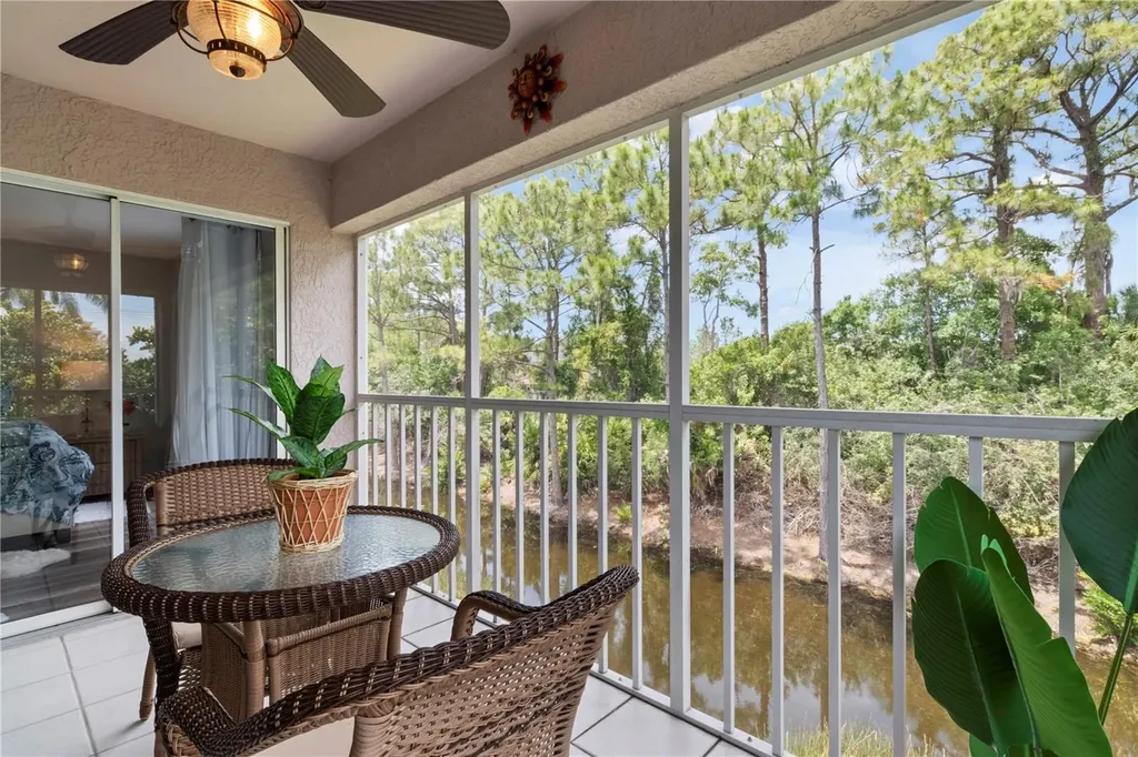 5674 Sheffield Greene Circle Sarasota FL 34235