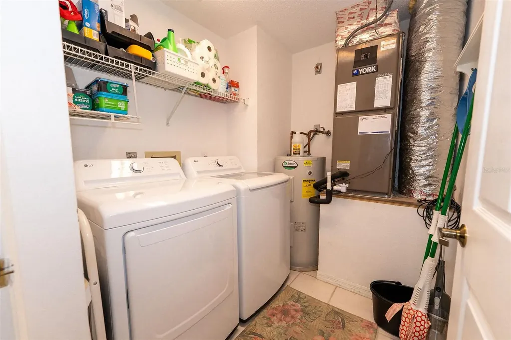 5674 Sheffield Greene Circle Sarasota FL 34235
