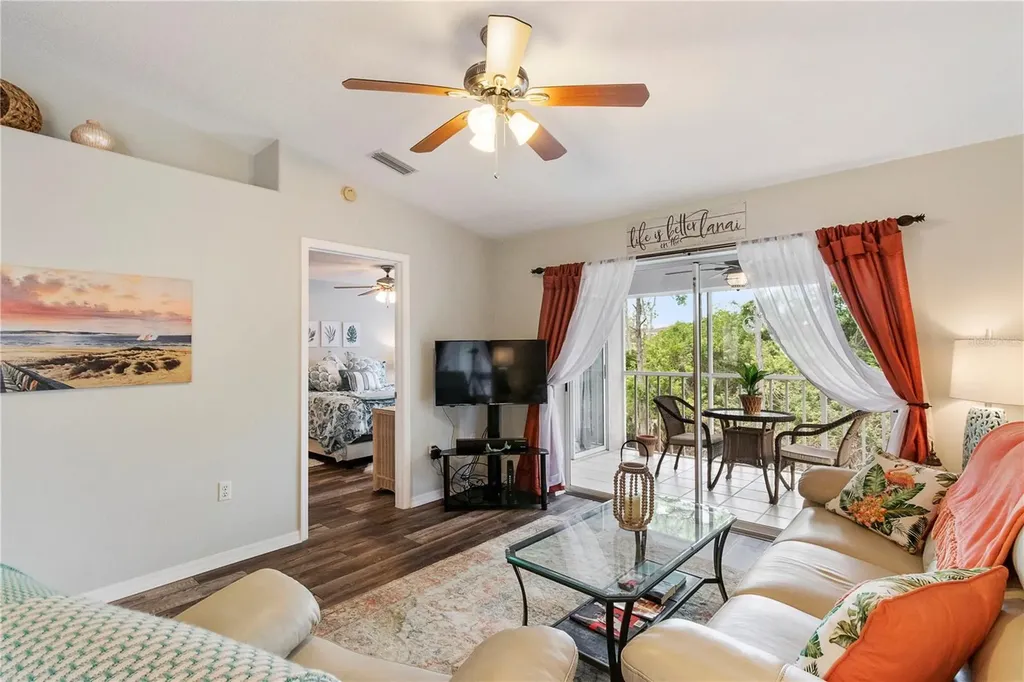 5674 Sheffield Greene Circle Sarasota FL 34235