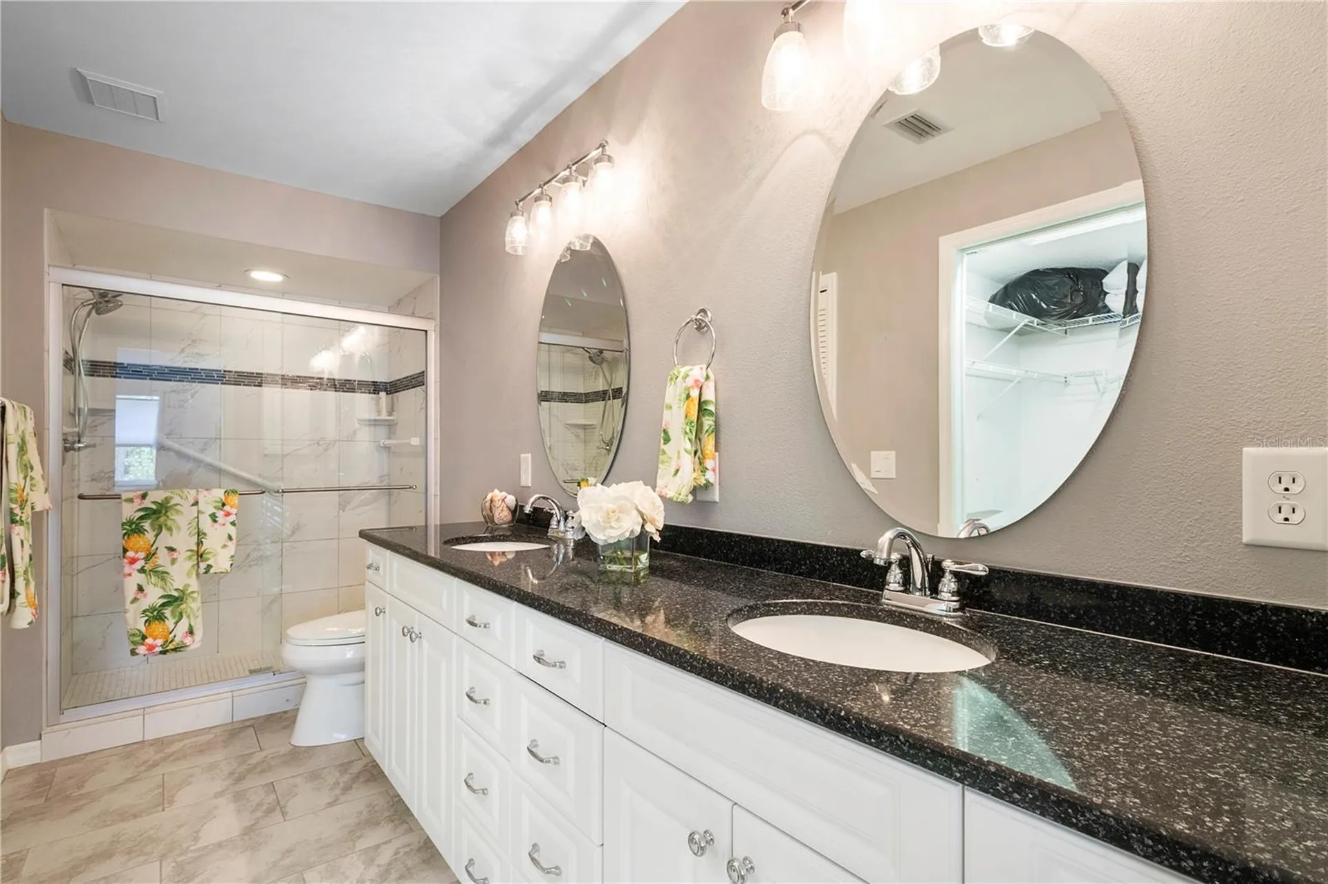 5674 Sheffield Greene Circle Sarasota FL 34235