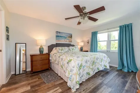 5674 Sheffield Greene Circle Sarasota FL 34235