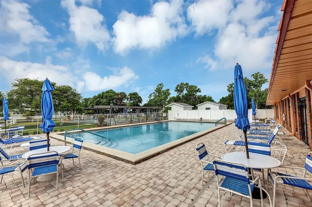 3033 Myakka River Road Tavares FL 32778