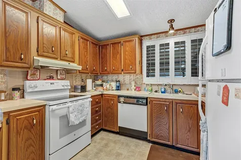 3033 Myakka River Road Tavares FL 32778