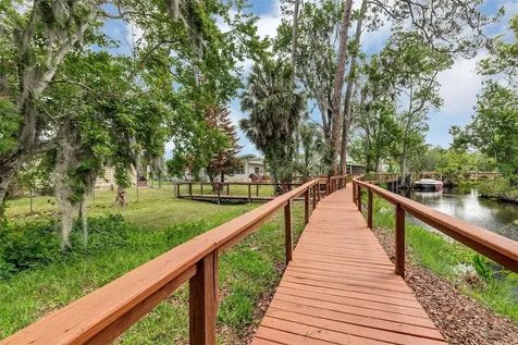 3033 Myakka River Road Tavares FL 32778