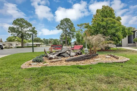 3033 Myakka River Road Tavares FL 32778