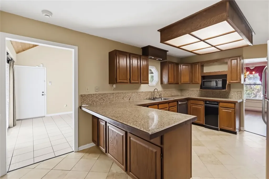 6928 Sawgrass Drive St Cloud FL 34771