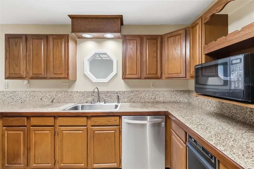 6928 Sawgrass Drive St Cloud FL 34771