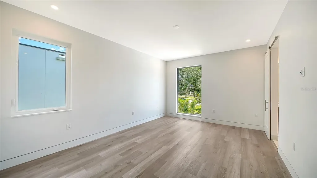 2225 Florinda Street Sarasota FL 34231