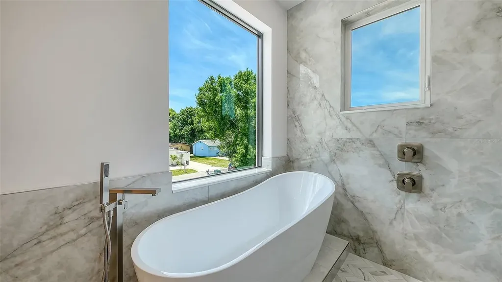 2225 Florinda Street Sarasota FL 34231