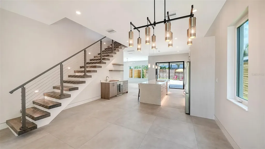 2225 Florinda Street Sarasota FL 34231
