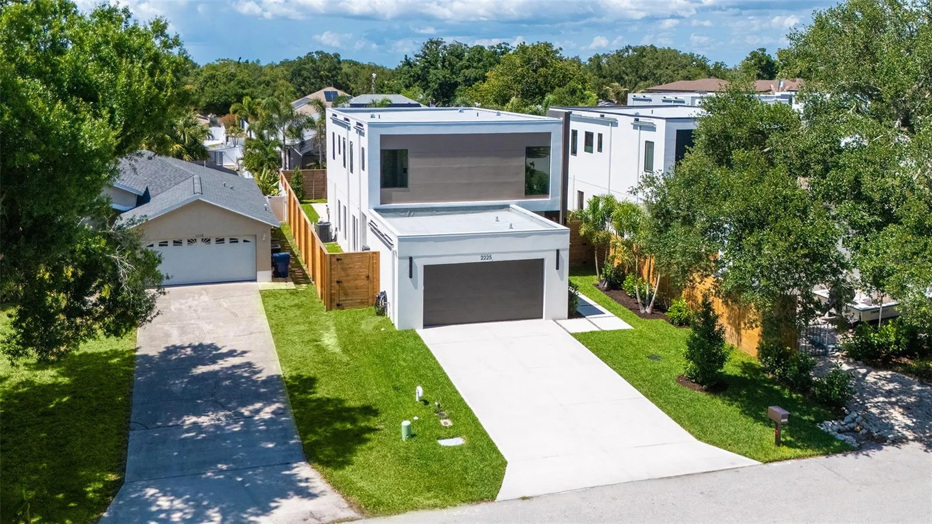 2225 Florinda Street Sarasota FL 34231