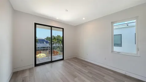 2225 Florinda Street Sarasota FL 34231