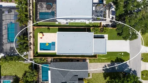 2225 Florinda Street Sarasota FL 34231