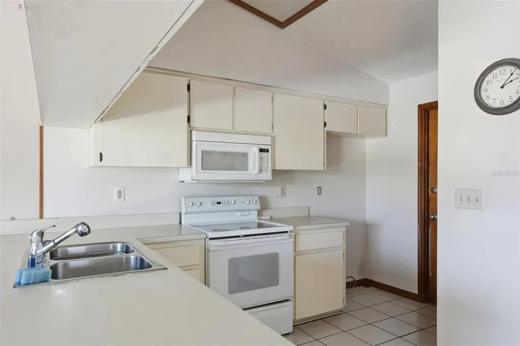 7443 Wabash Trail Spring Hill FL 34606