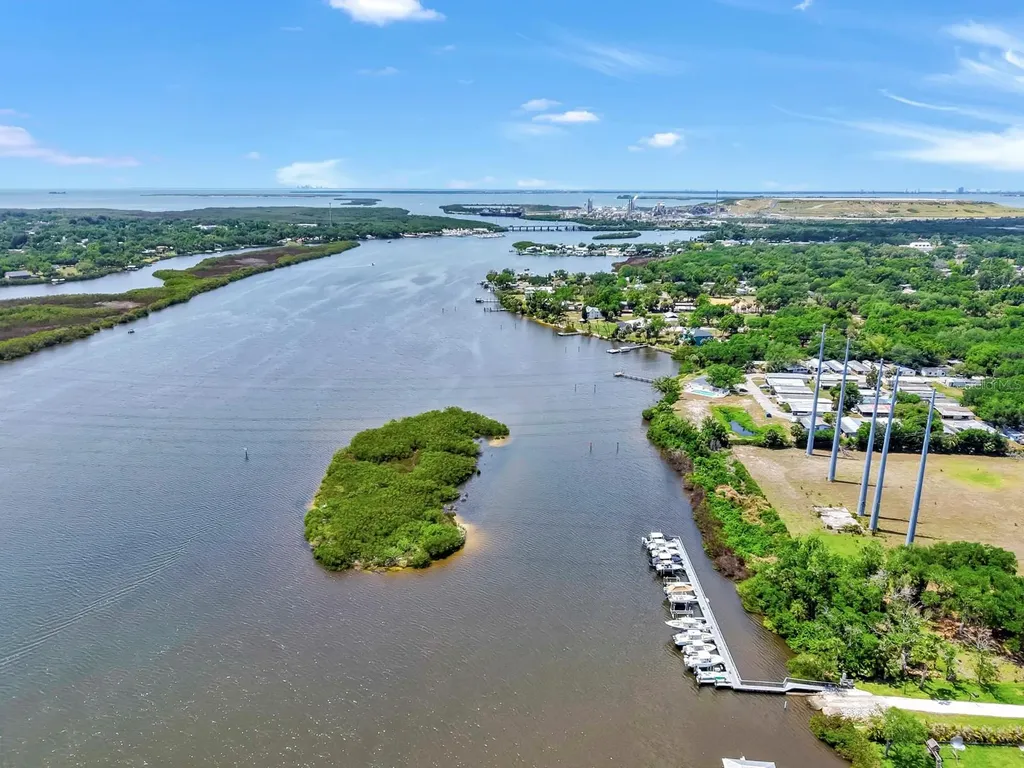 8013 Key West Conch Drive Riverview FL 33578