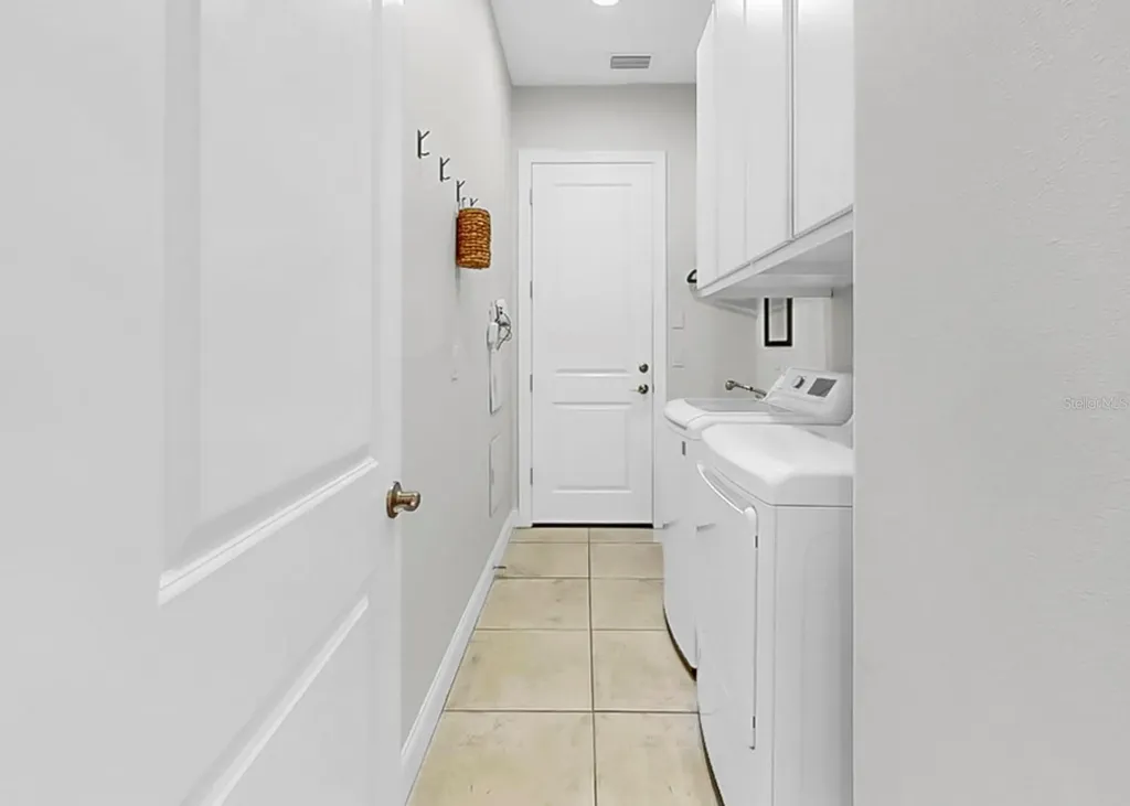 8013 Key West Conch Drive Riverview FL 33578