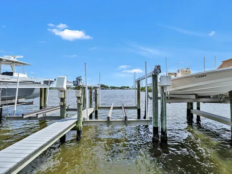 8013 Key West Conch Drive Riverview FL 33578