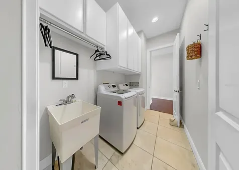 8013 Key West Conch Drive Riverview FL 33578