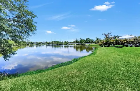 8013 Key West Conch Drive Riverview FL 33578