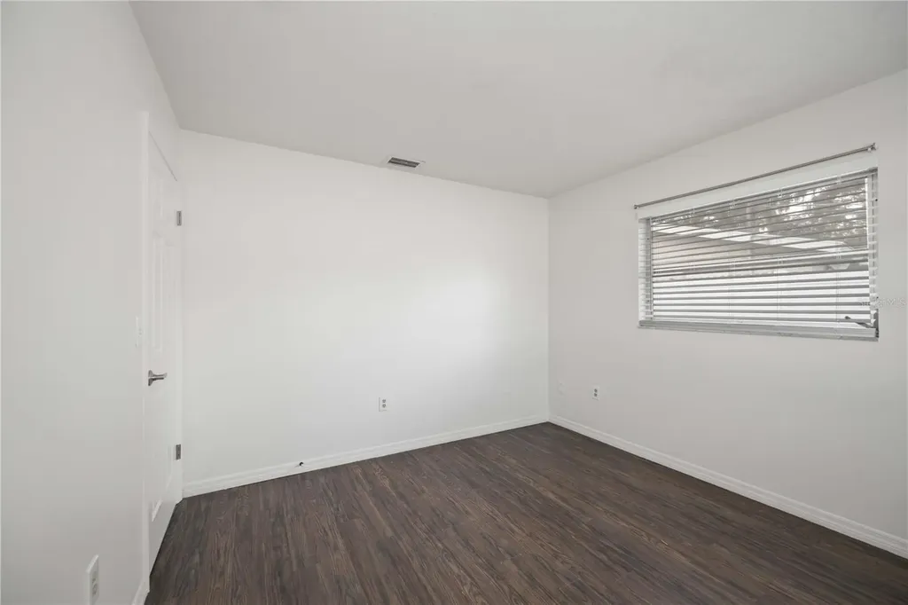 4925 Silk Oak Drive Sarasota FL 34232
