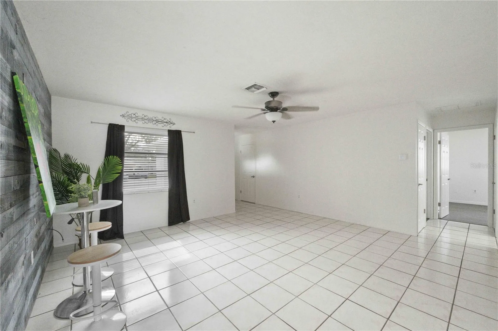 4925 Silk Oak Drive Sarasota FL 34232