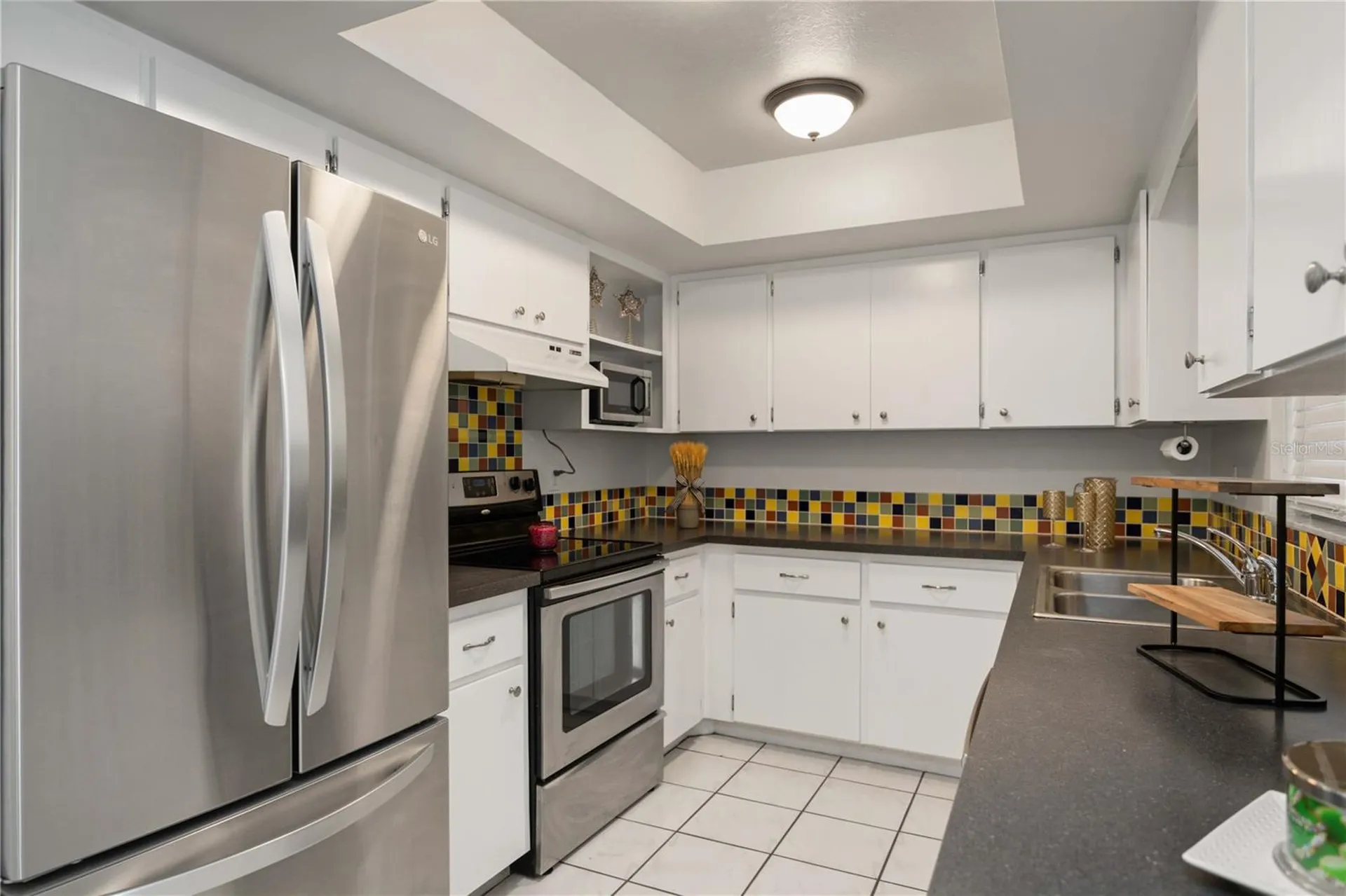 4925 Silk Oak Drive Sarasota FL 34232