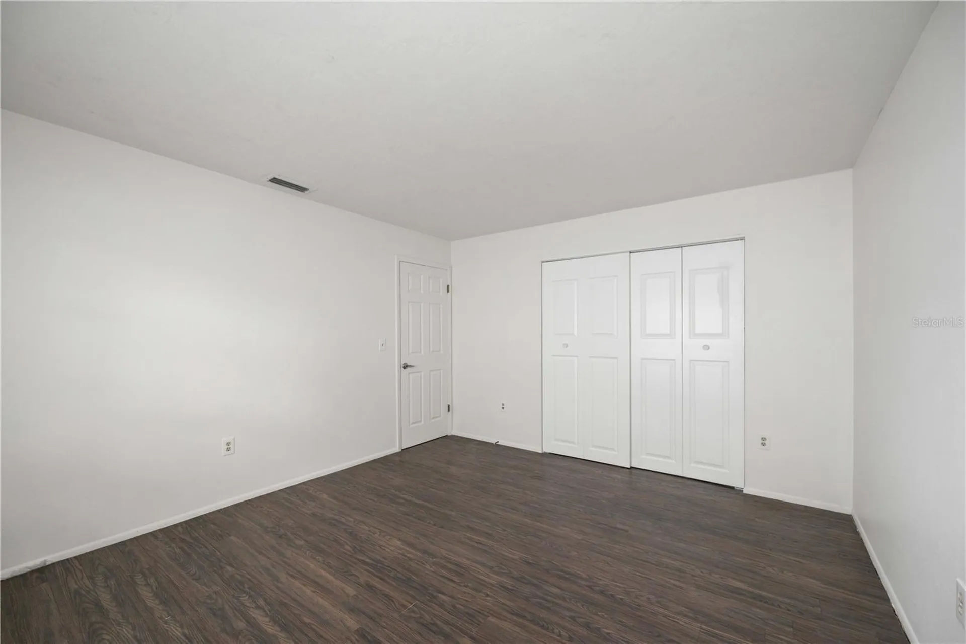 4925 Silk Oak Drive Sarasota FL 34232