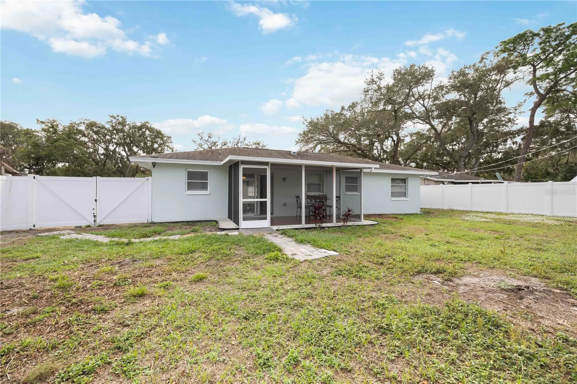 4925 Silk Oak Drive Sarasota FL 34232