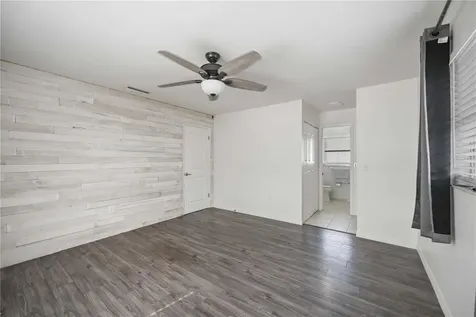 4925 Silk Oak Drive Sarasota FL 34232